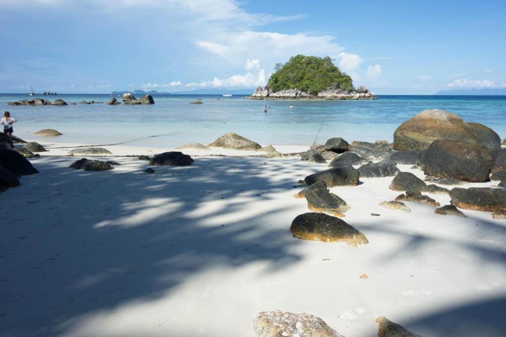The Breeze Lipe Resort Luaran gambar